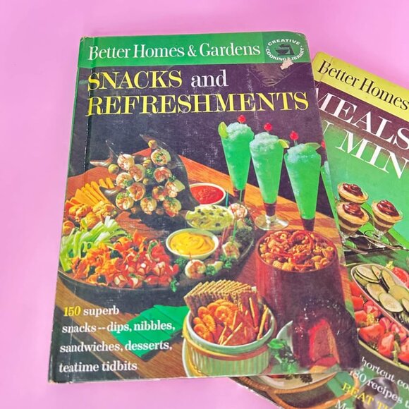 Vintage 1960s Better Homes & Gardens Hardcover CookBooks - Picture 2 of 9